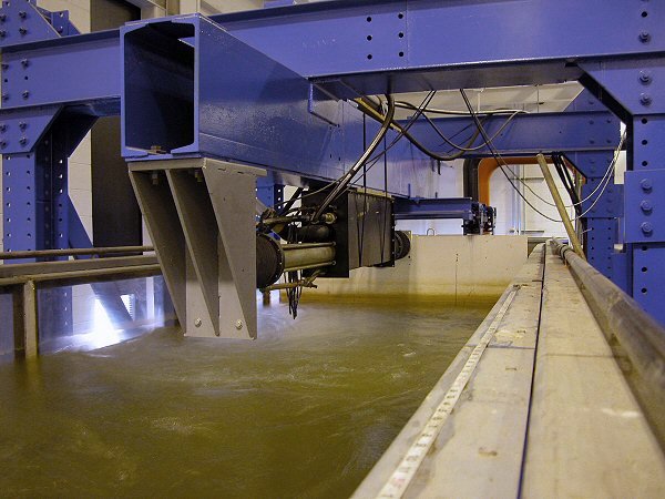 Large Tilting Flume – Ven Te Chow Hydrosystems Lab
